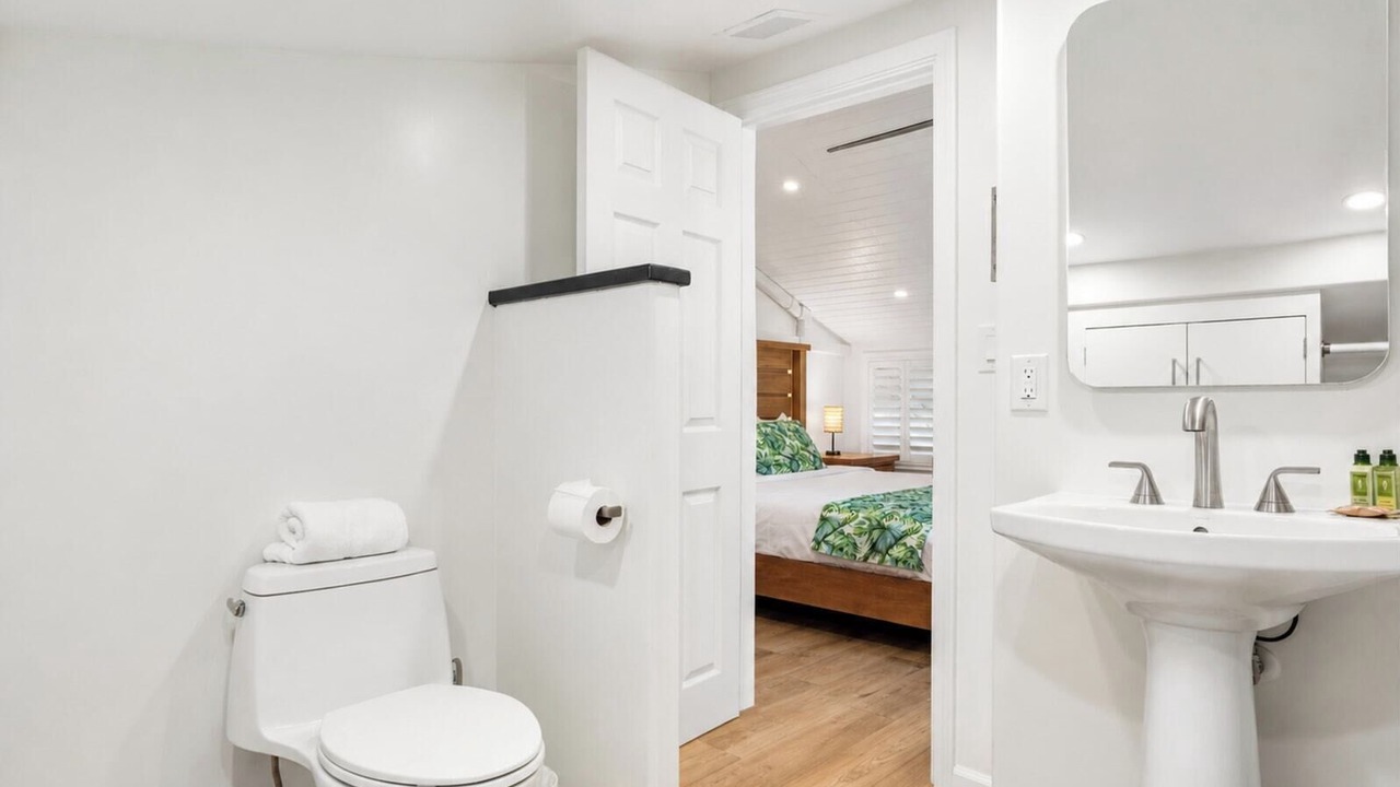 Photo of Bathroom in Kahuku