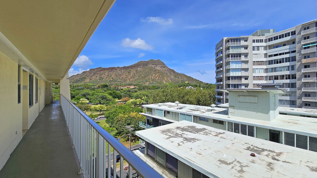 Photo of Outdoor in Diamond Head - Kapahulu - St. Louis