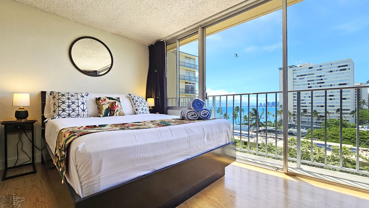 Photo of Bedroom in Diamond Head - Kapahulu - St. Louis