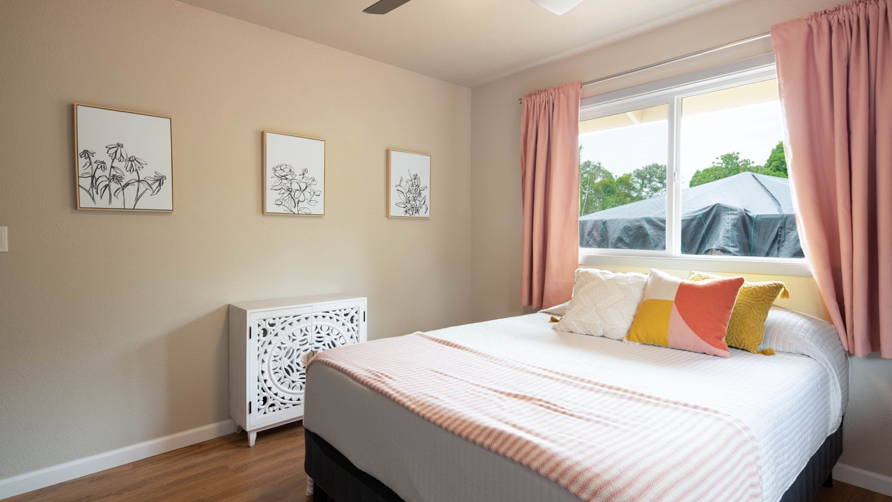 Photo of Bedroom in Keaau
