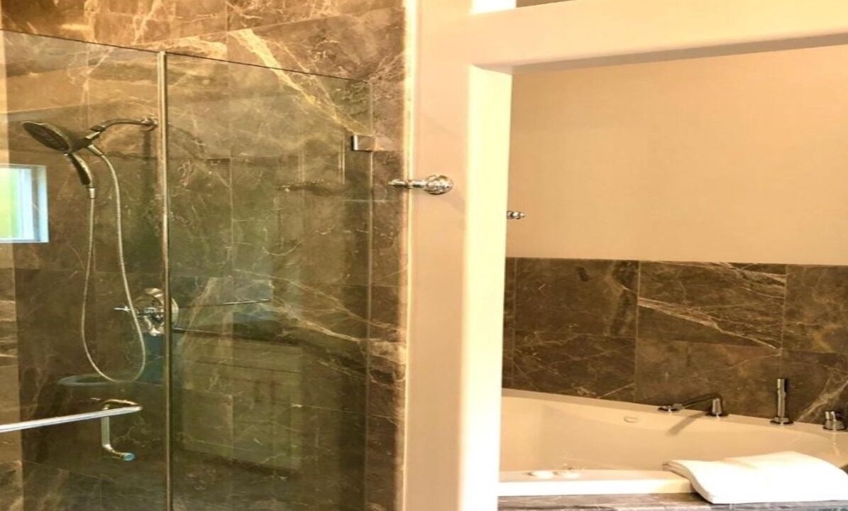 Photo of Bathroom in Kahala