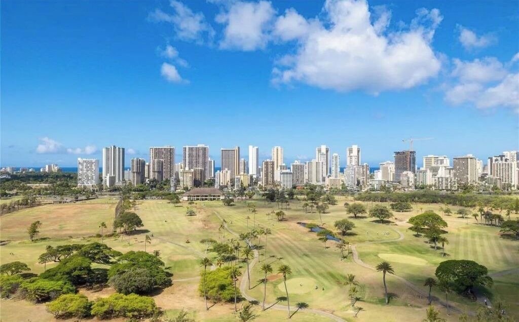 Photo of Others in Diamond Head - Kapahulu - St. Louis