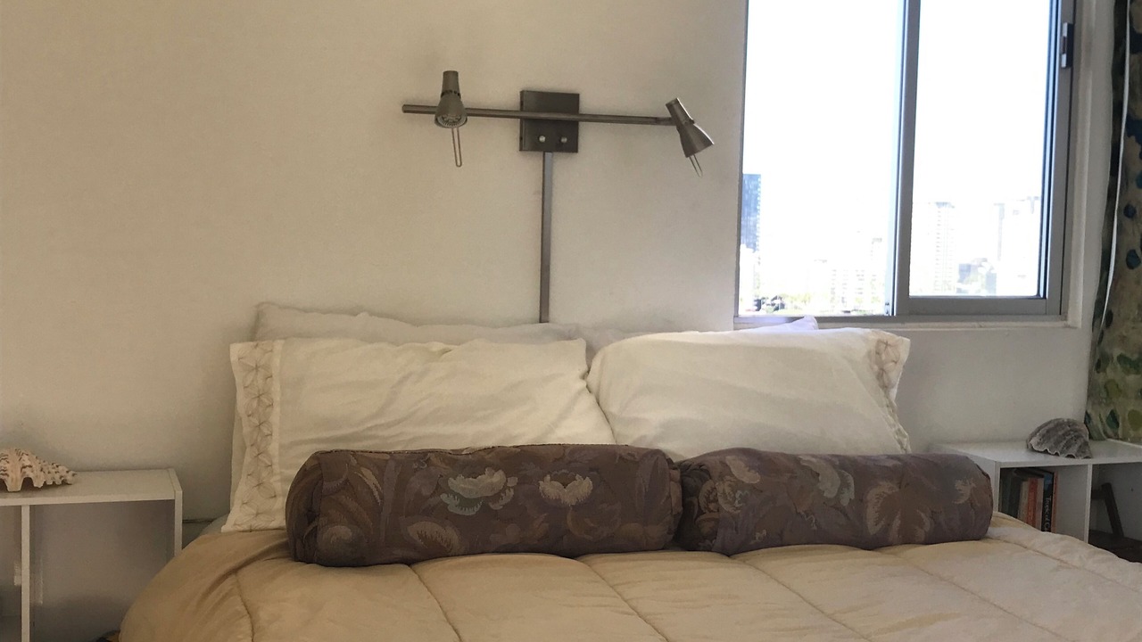 Photo of Bedroom in Diamond Head - Kapahulu - St. Louis