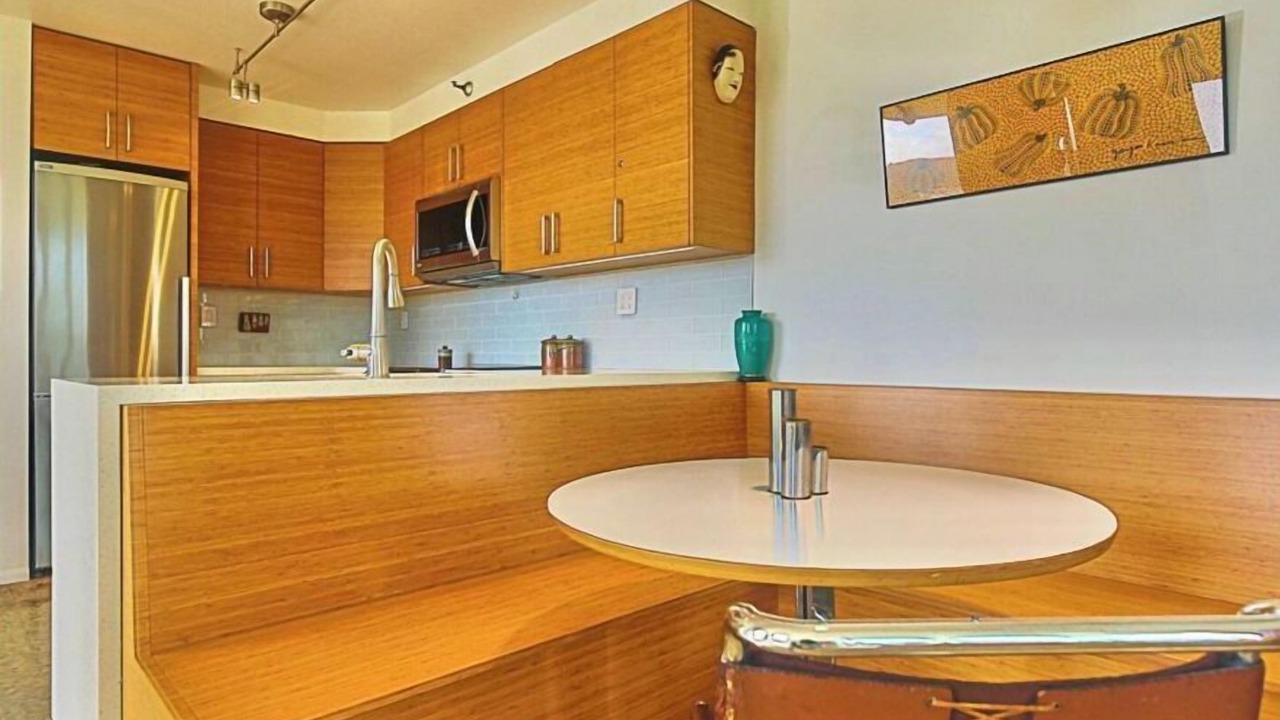 Photo of Kitchen in Diamond Head - Kapahulu - St. Louis