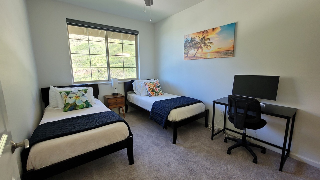 Photo of Bedroom in Makaha Valley