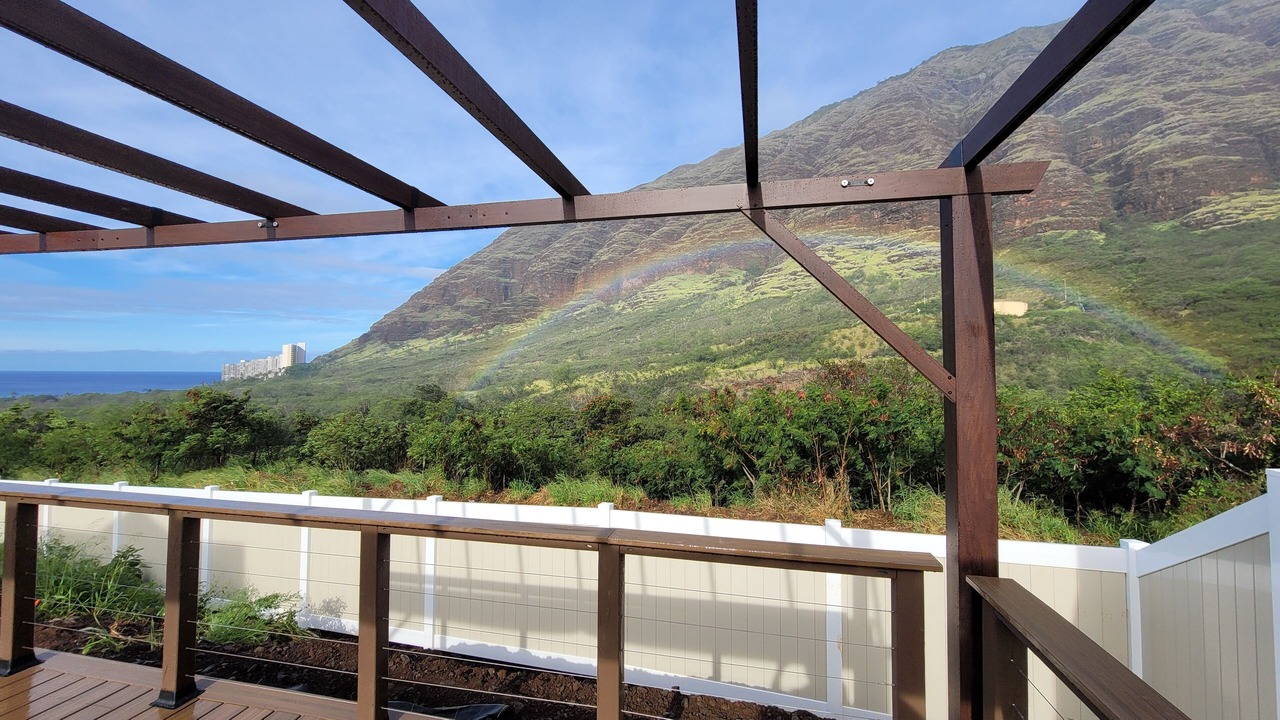 Photo of Outdoor in Makaha Valley