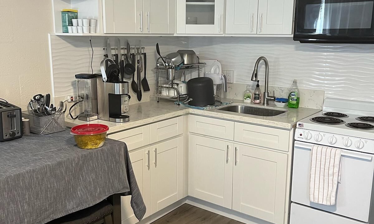 Photo of Kitchen in Makaha