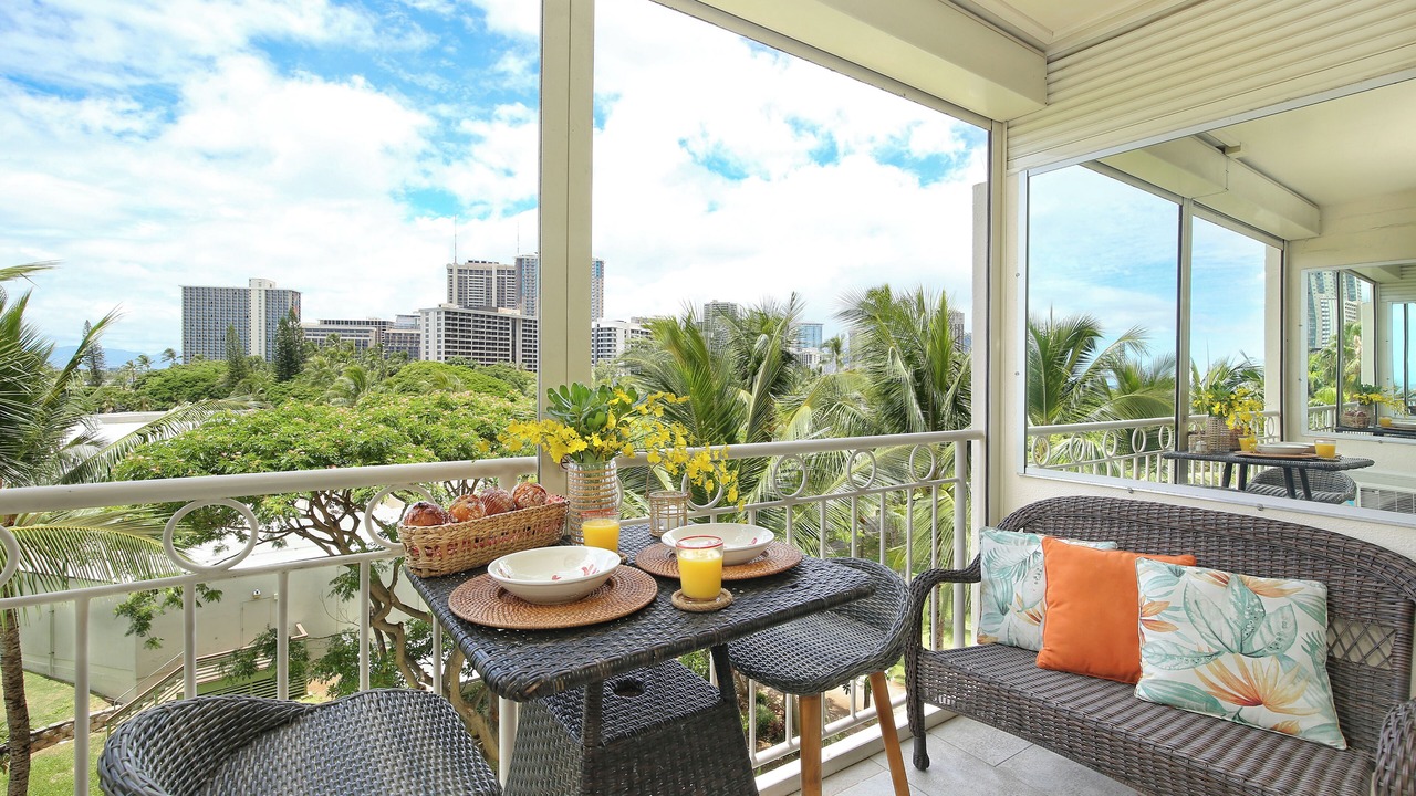 Photo of Others in Waikiki