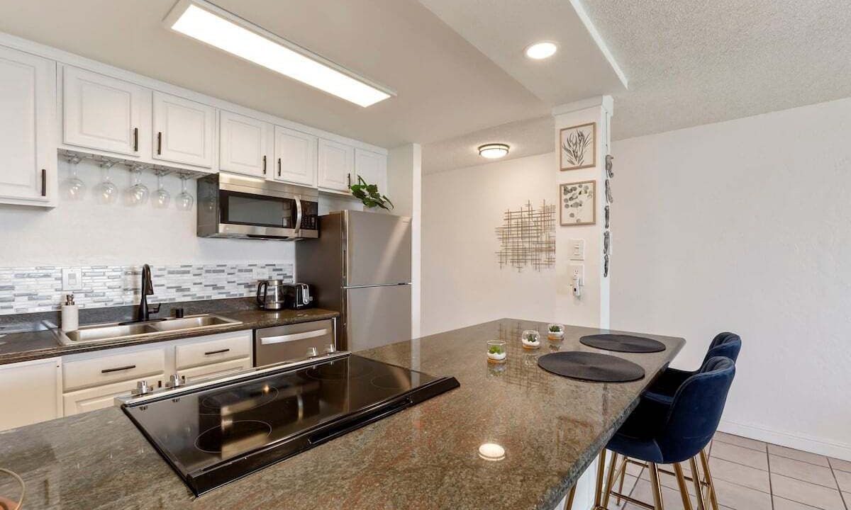Photo of Kitchen in Kahana