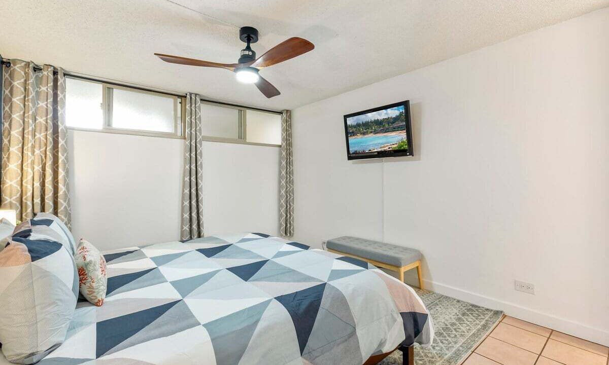 Photo of Bedroom in Kahana