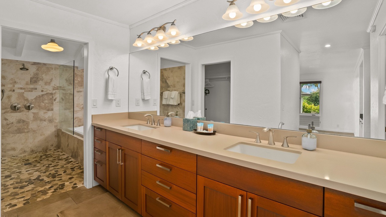 Photo of Bathroom in Princeville