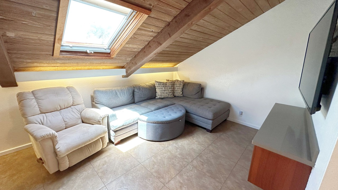 Photo of Livingroom in Princeville