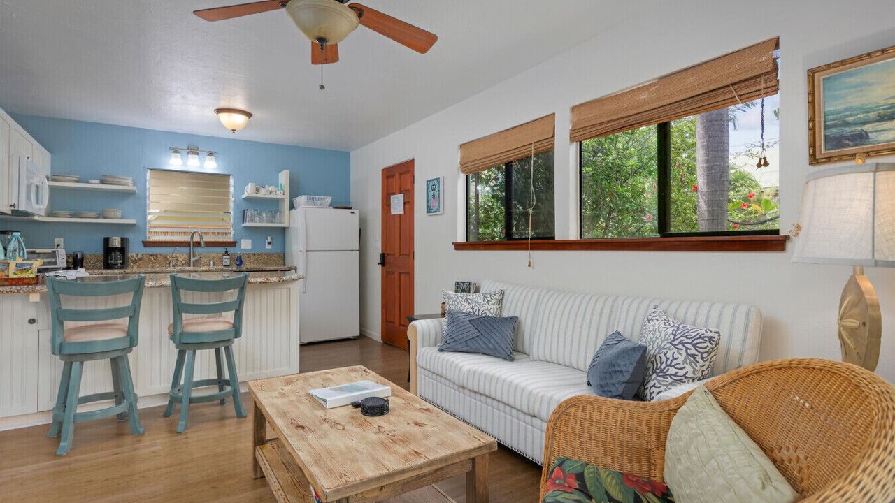 Photo of Livingroom in Honaunau-Napoopoo