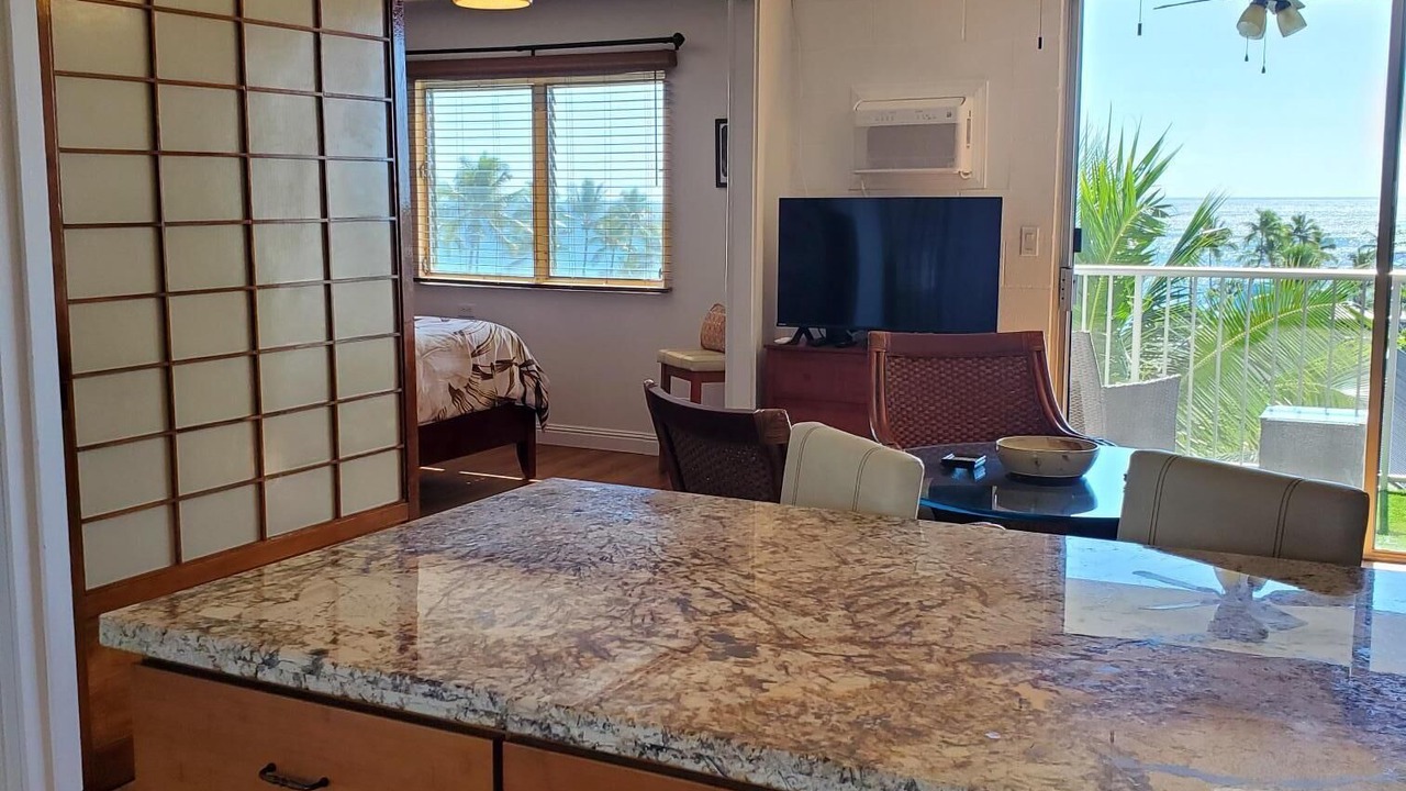 Photo of Bedroom in Historic Kailua Village