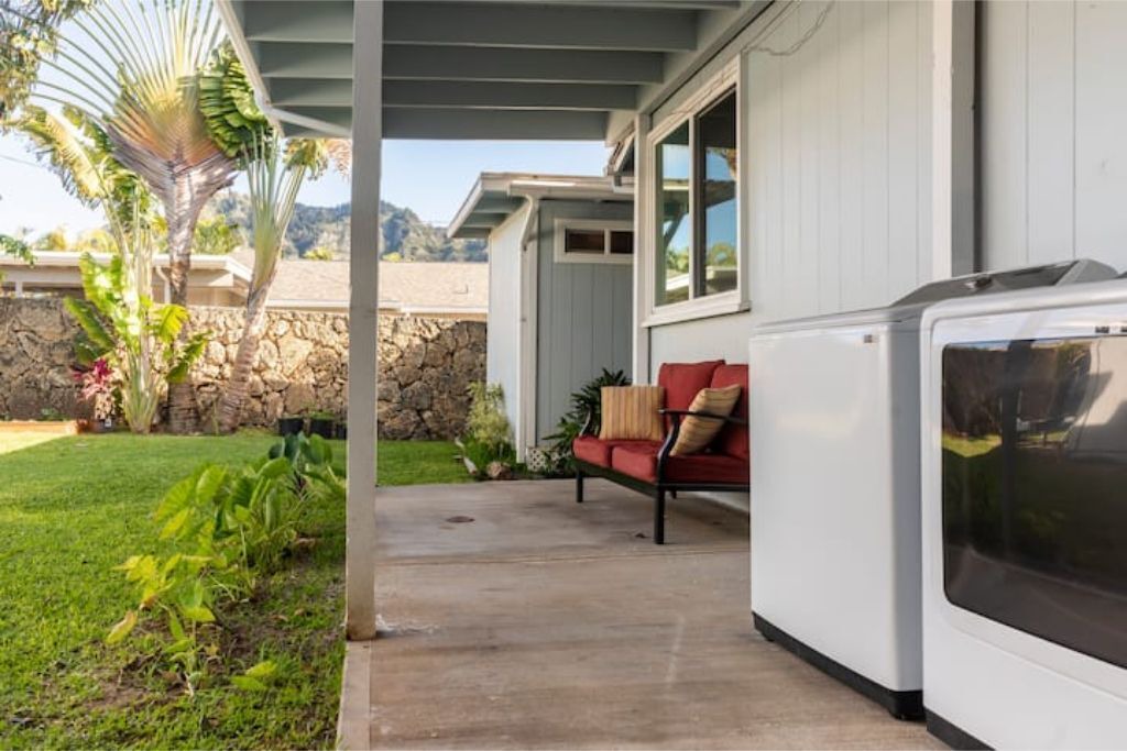Photo of Patio Balcony in Waimanalo Beach