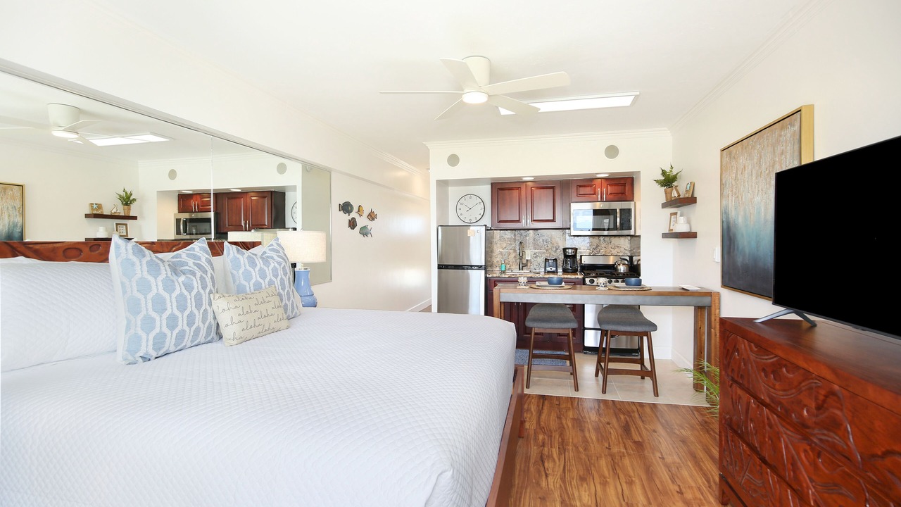 Photo of Bedroom in Waikiki