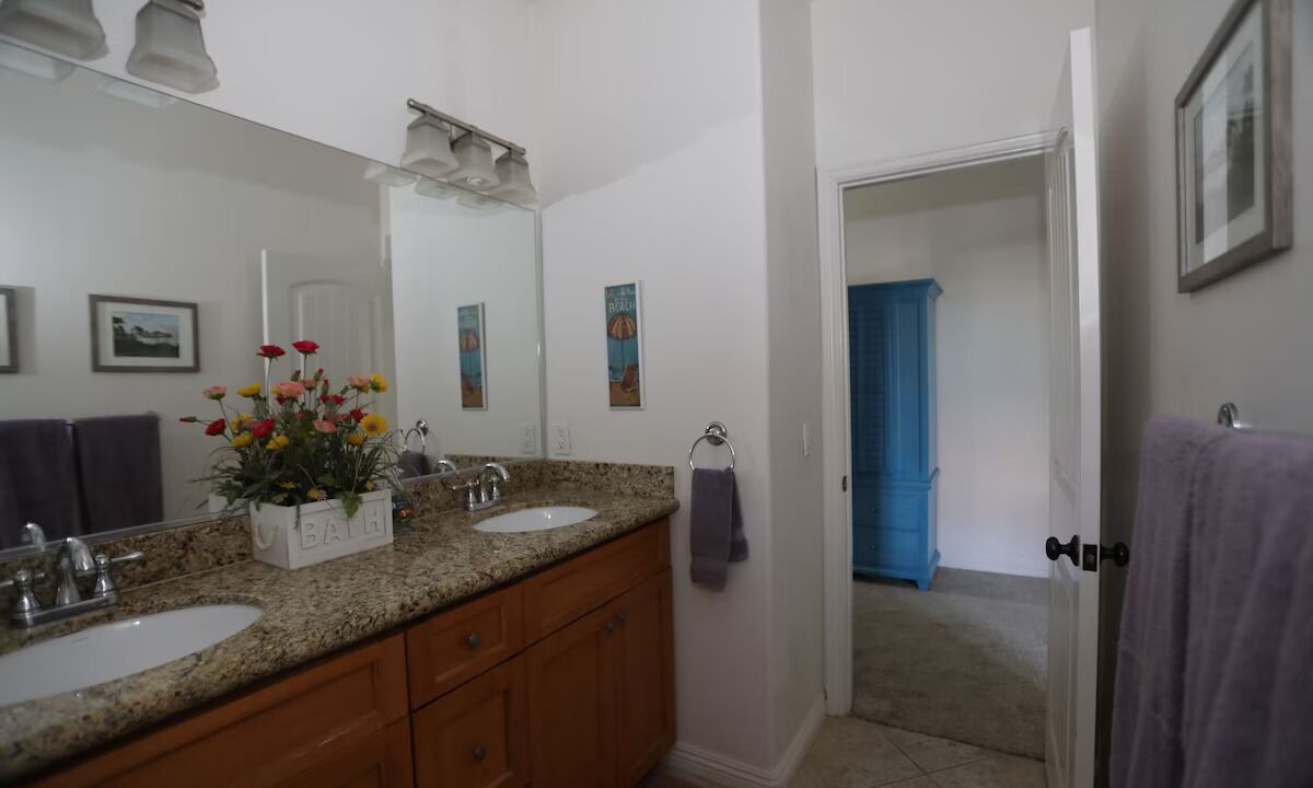 Photo of Bathroom in Laie