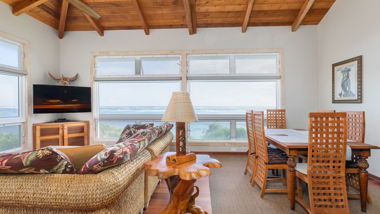 Photo of Livingroom in Laie