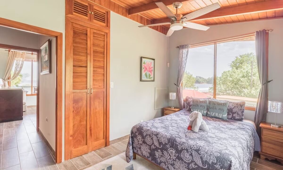 Photo of Bedroom in Laie