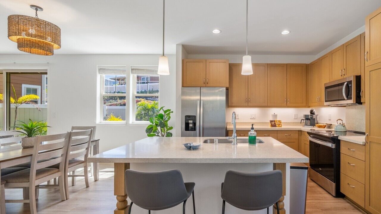 Photo of Kitchen in Makaha Valley