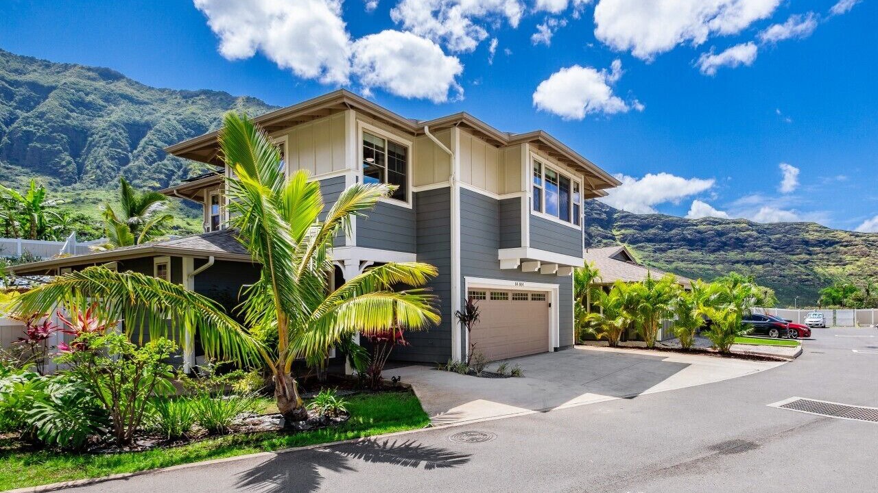 Photo of Outdoor in Makaha Valley