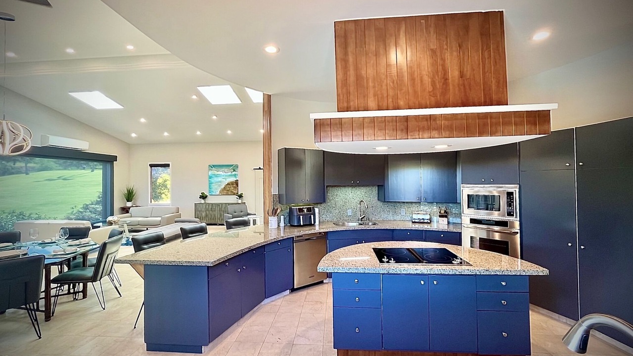 Photo of Kitchen in Kaanapali