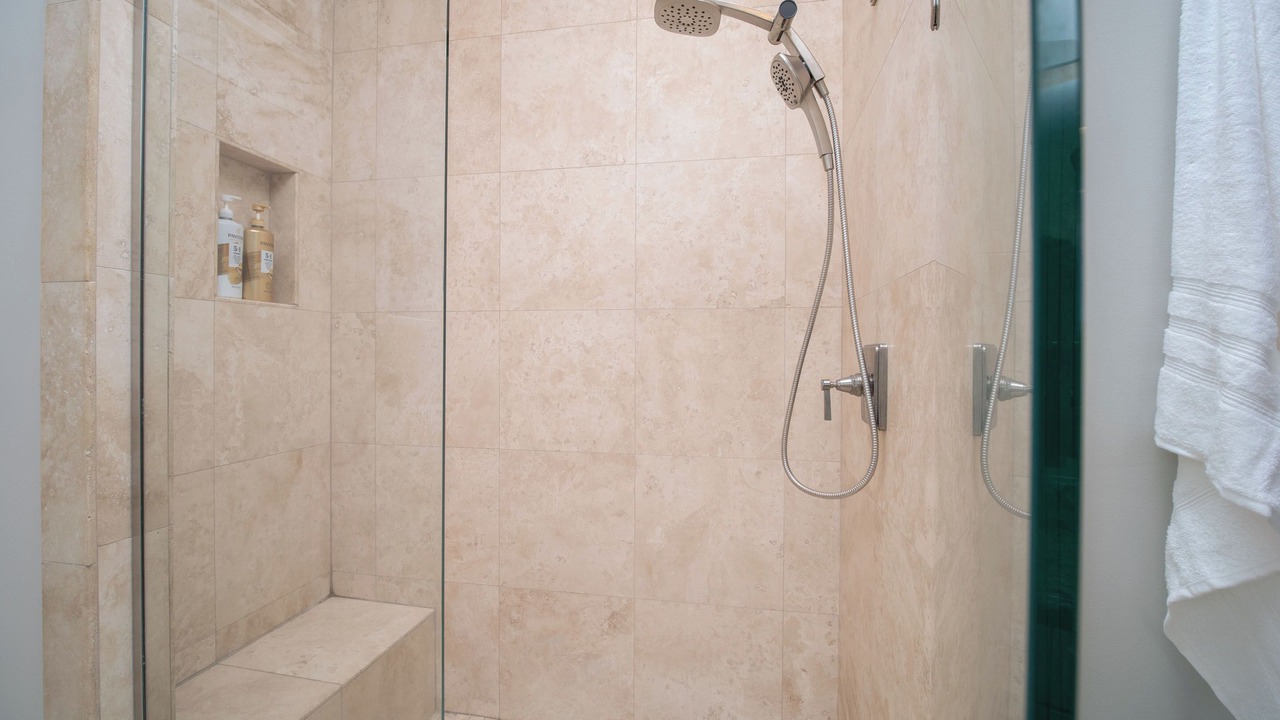 Photo of Bathroom in Kaanapali
