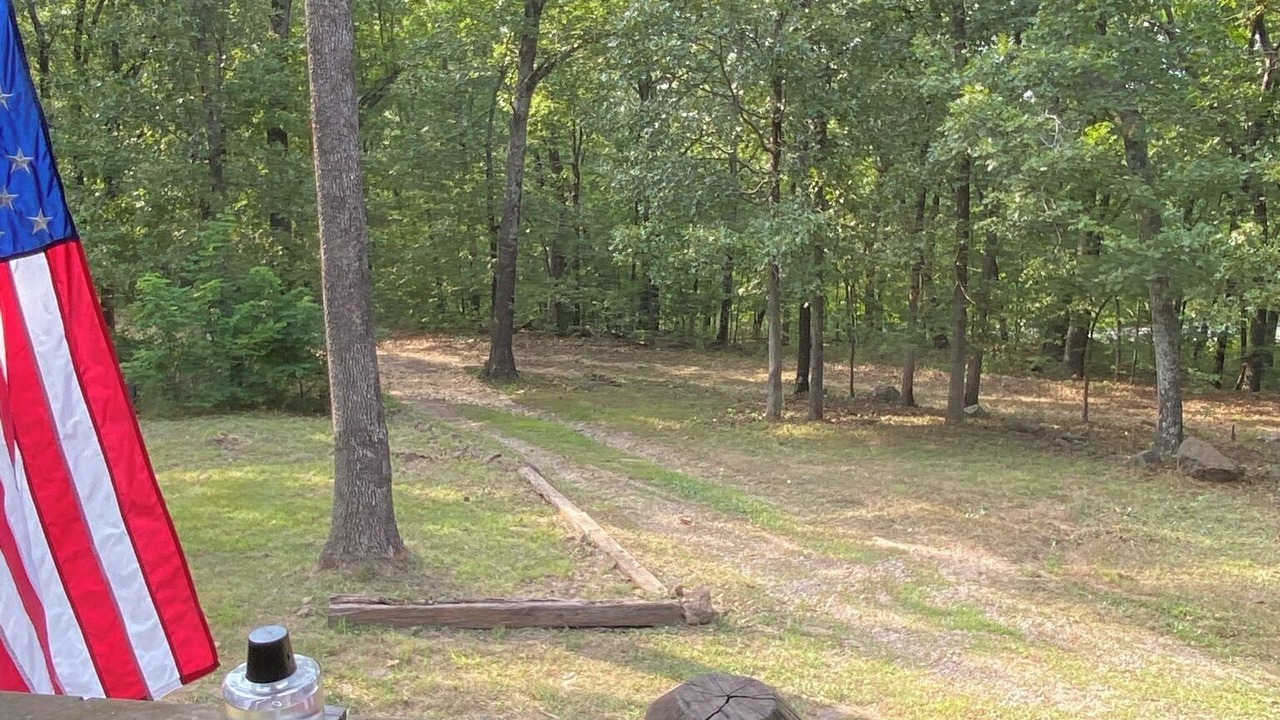 Photo of Outdoor in Cookson