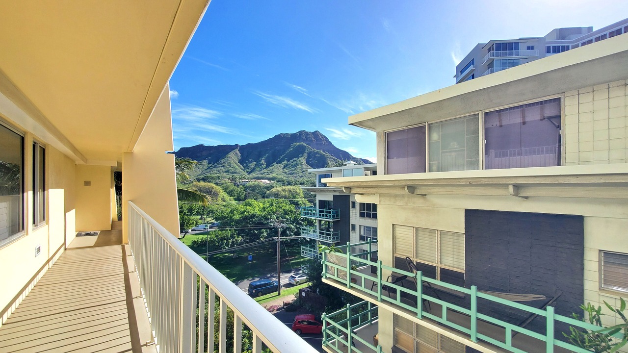 Photo of Outdoor in Diamond Head - Kapahulu - St. Louis
