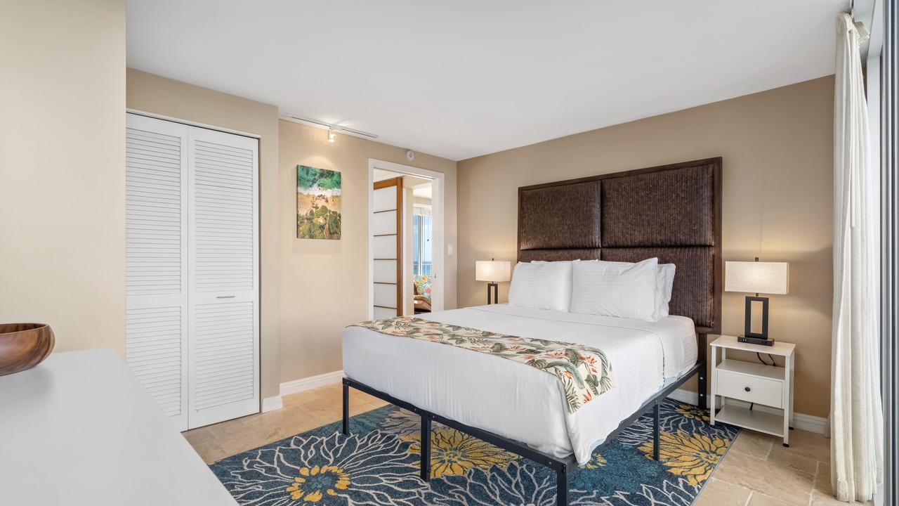 Photo of Bedroom in Diamond Head - Kapahulu - St. Louis