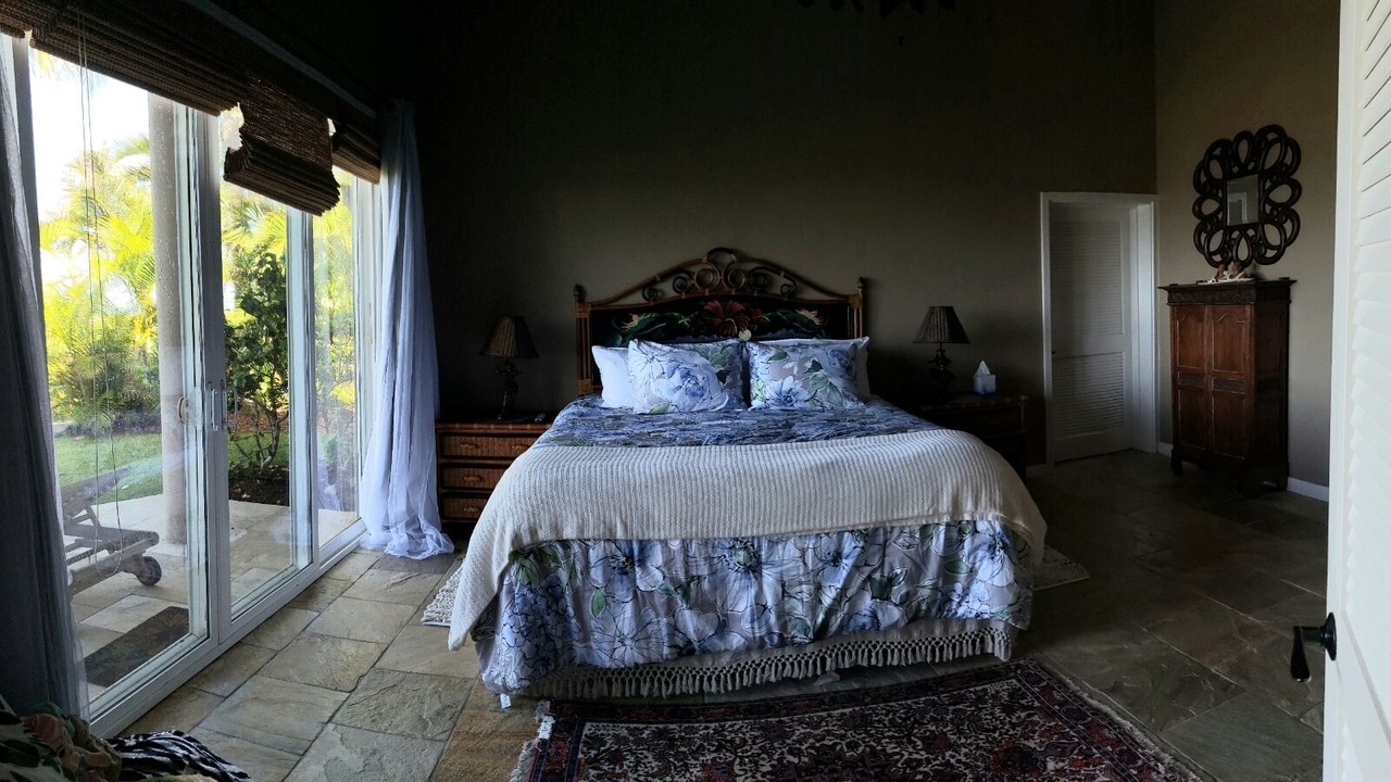 Photo of Bedroom in Historic Kailua Village