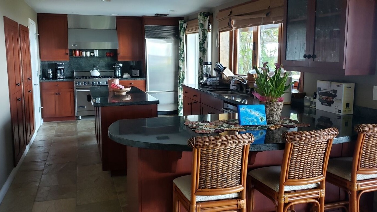 Photo of Kitchen in Historic Kailua Village