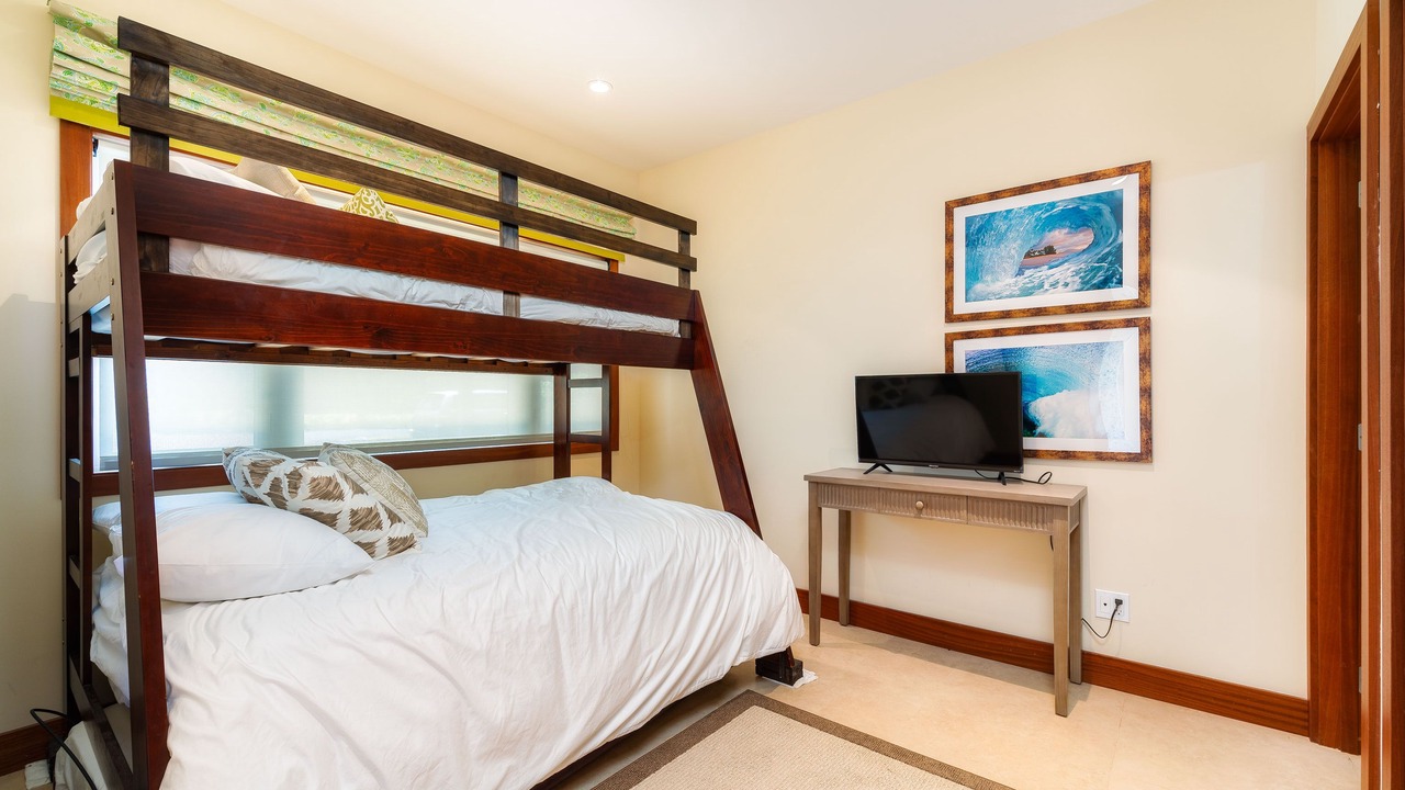 Photo of Bedroom in Downtown Lahaina