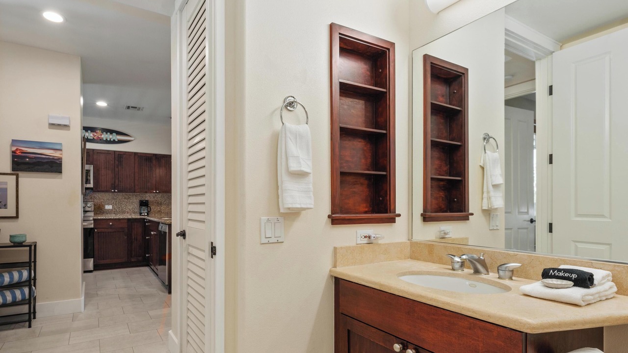 Photo of Bathroom in Waikoloa