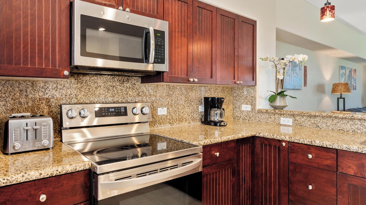 Photo of Kitchen in Waikoloa