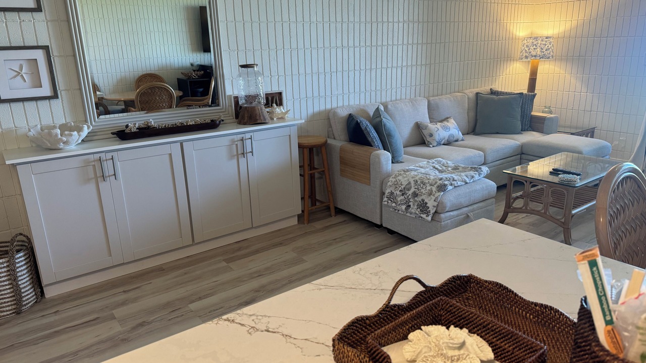 Photo of Livingroom in Punaluu