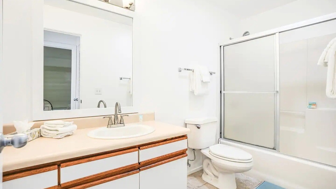 Photo of Bathroom in Lihue