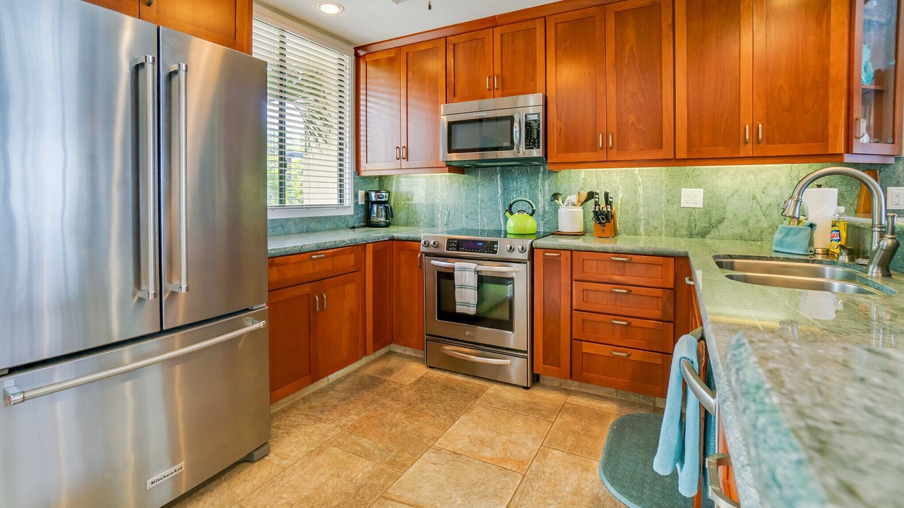 Photo of Kitchen in Keauhou