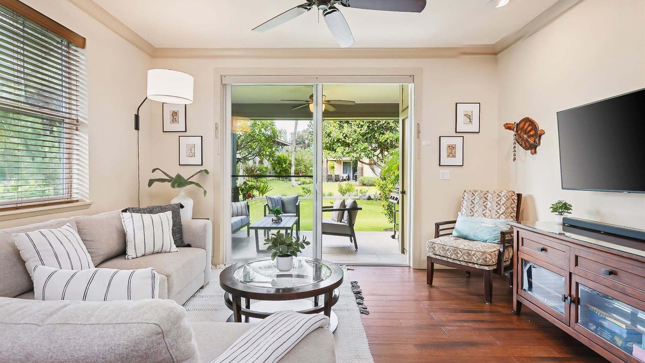 Photo of Livingroom in Waikoloa