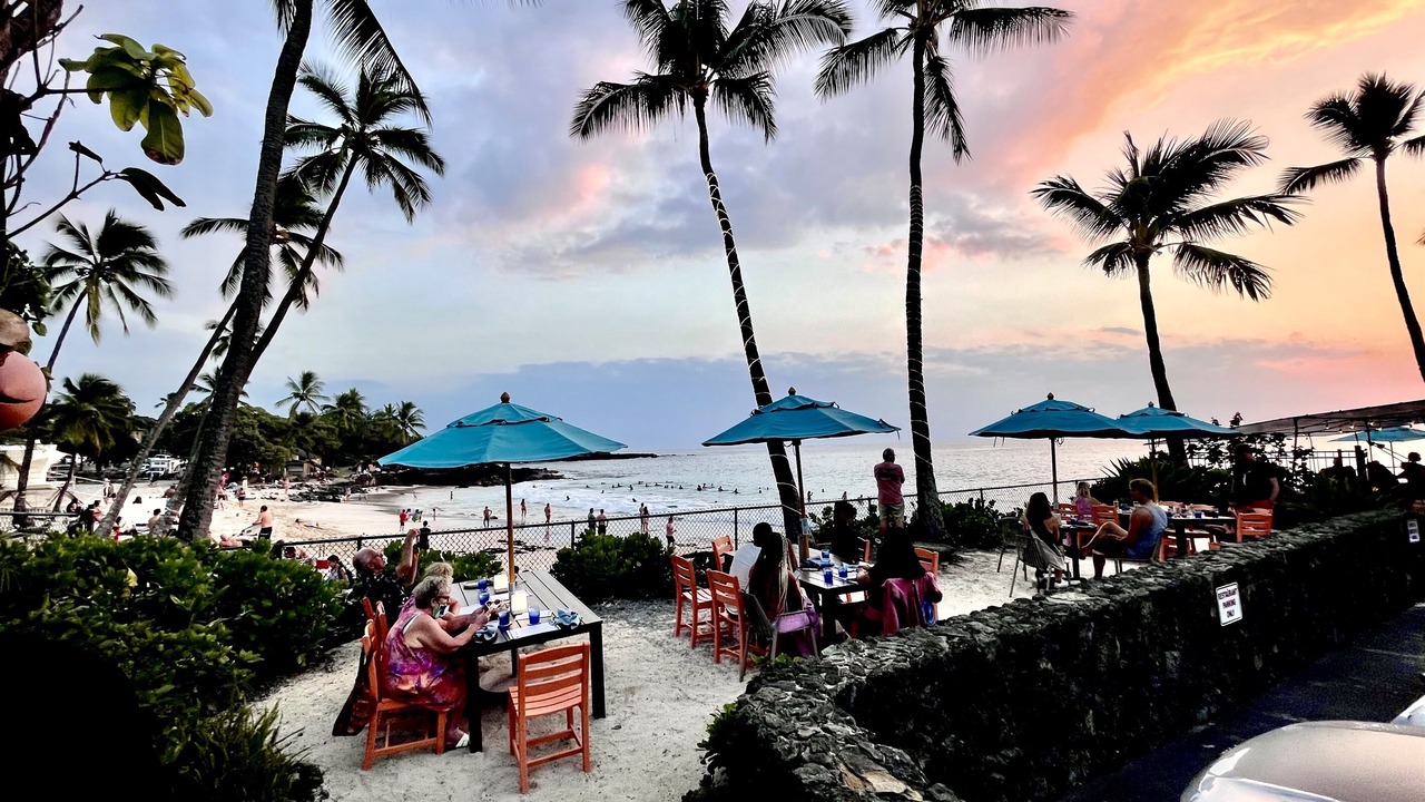 Photo of Others in Kahaluu Bay