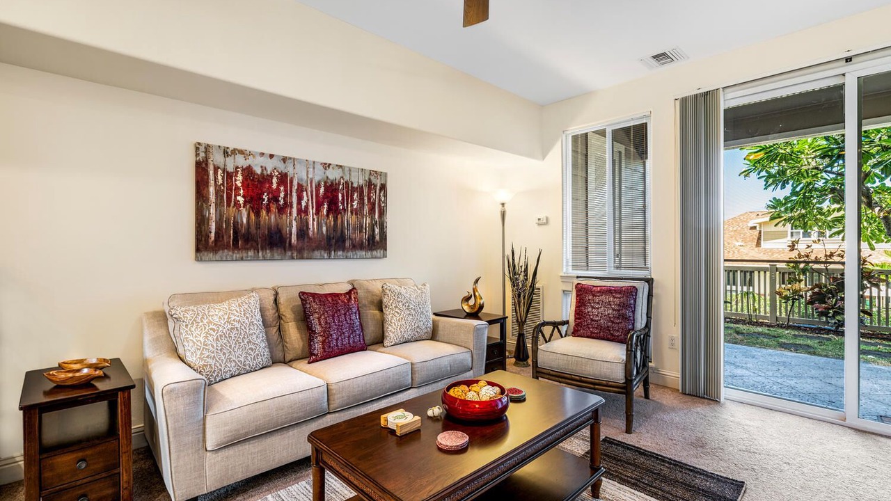 Photo of Livingroom in Kailua-Kona
