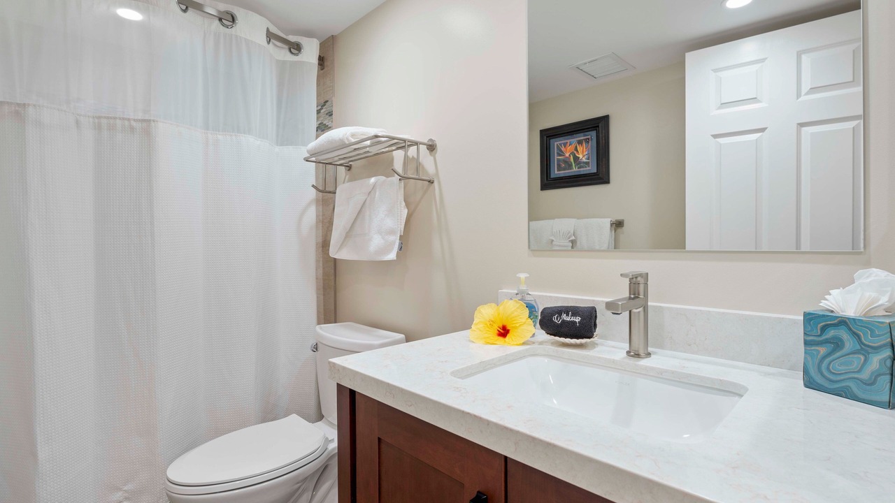 Photo of Bathroom in Historic Kailua Village