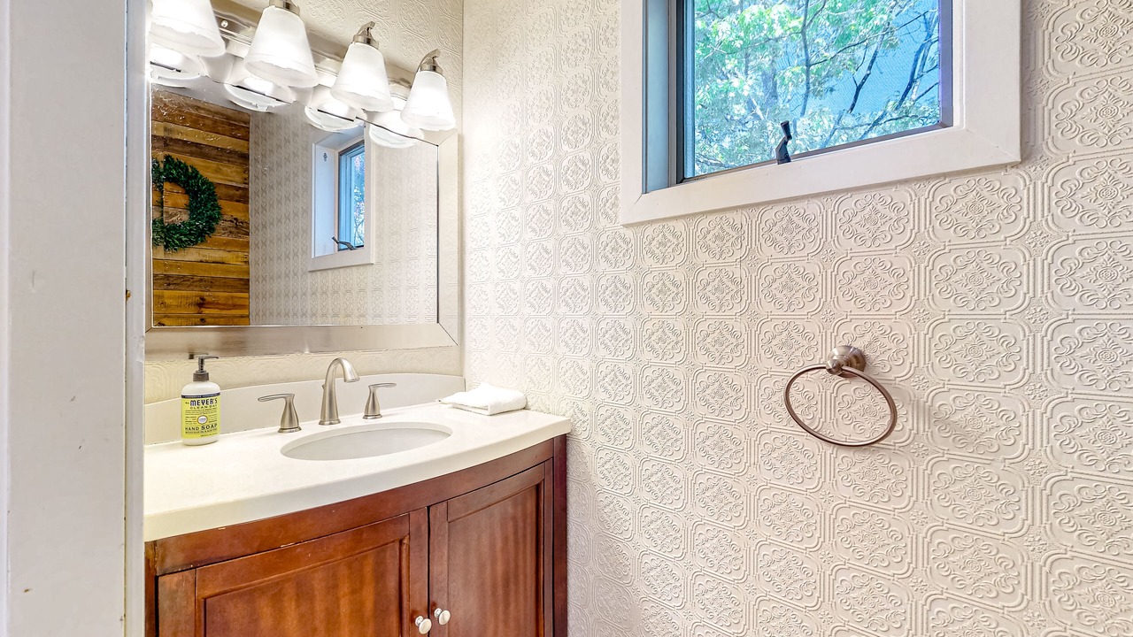 Photo of Bathroom in Bartlett