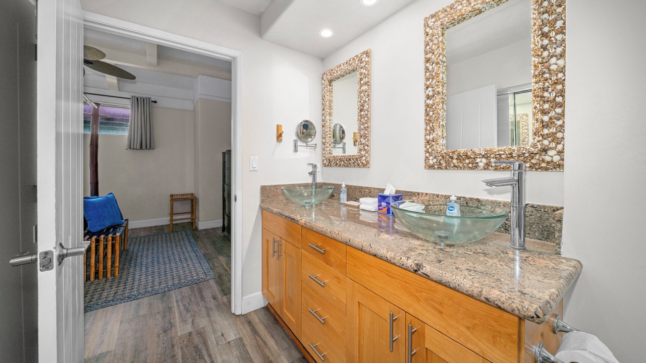 Photo of Bathroom in Honokowai
