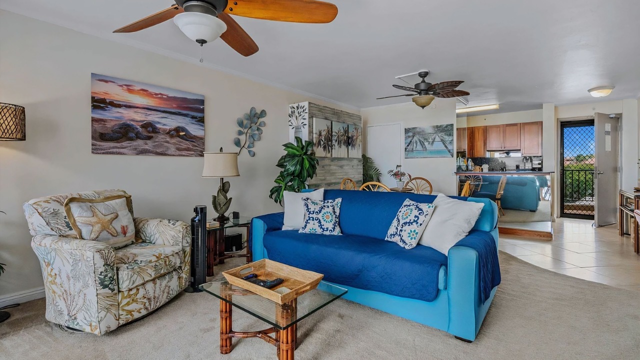 Photo of Livingroom in Kahana
