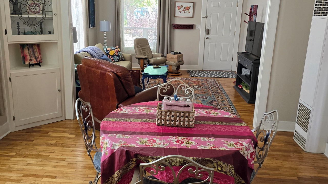 Photo of Livingroom in Roseburg