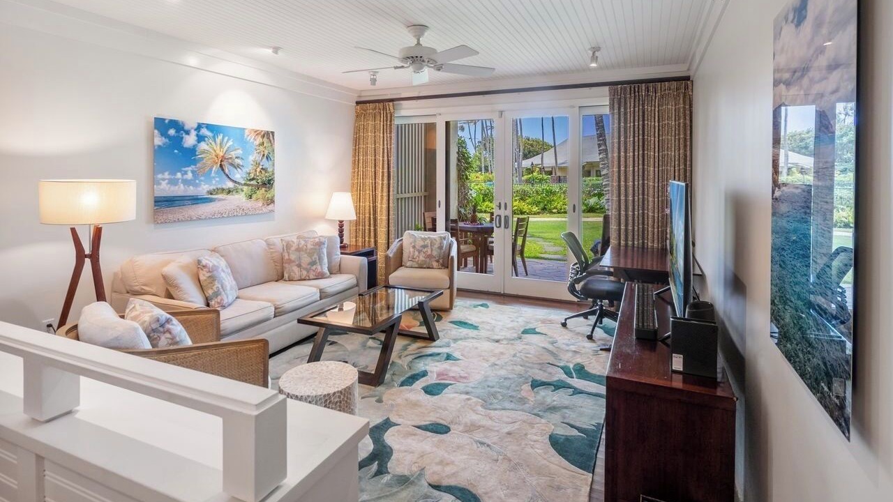 Photo of Livingroom in Kahuku