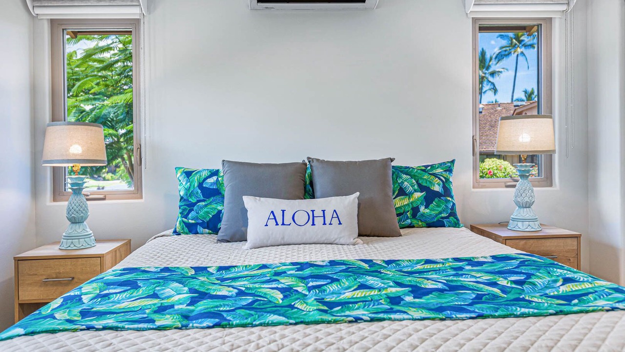 Photo of Bedroom in Historic Lahaina Front Street