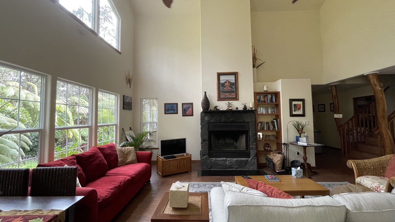 Photo of Livingroom in Volcano