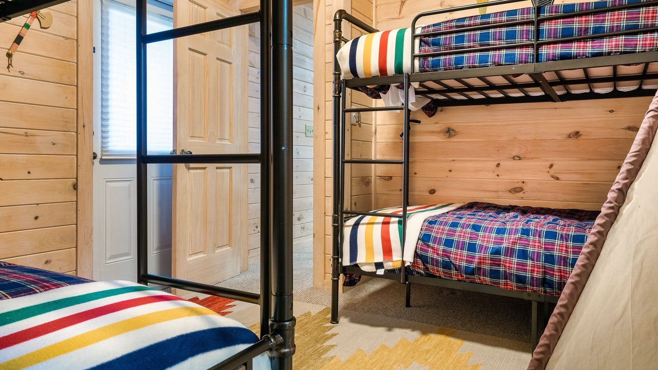 Photo of Bedroom in Morganton